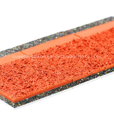 Il sistema flessibile di gomma del panino che esegue la pista TPU liscia la pavimentazione del tipo