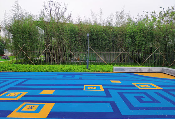 Corsa di gomma EPDM colorata con facile installazione Superficie resistente allo slittamento Resistente agli UV